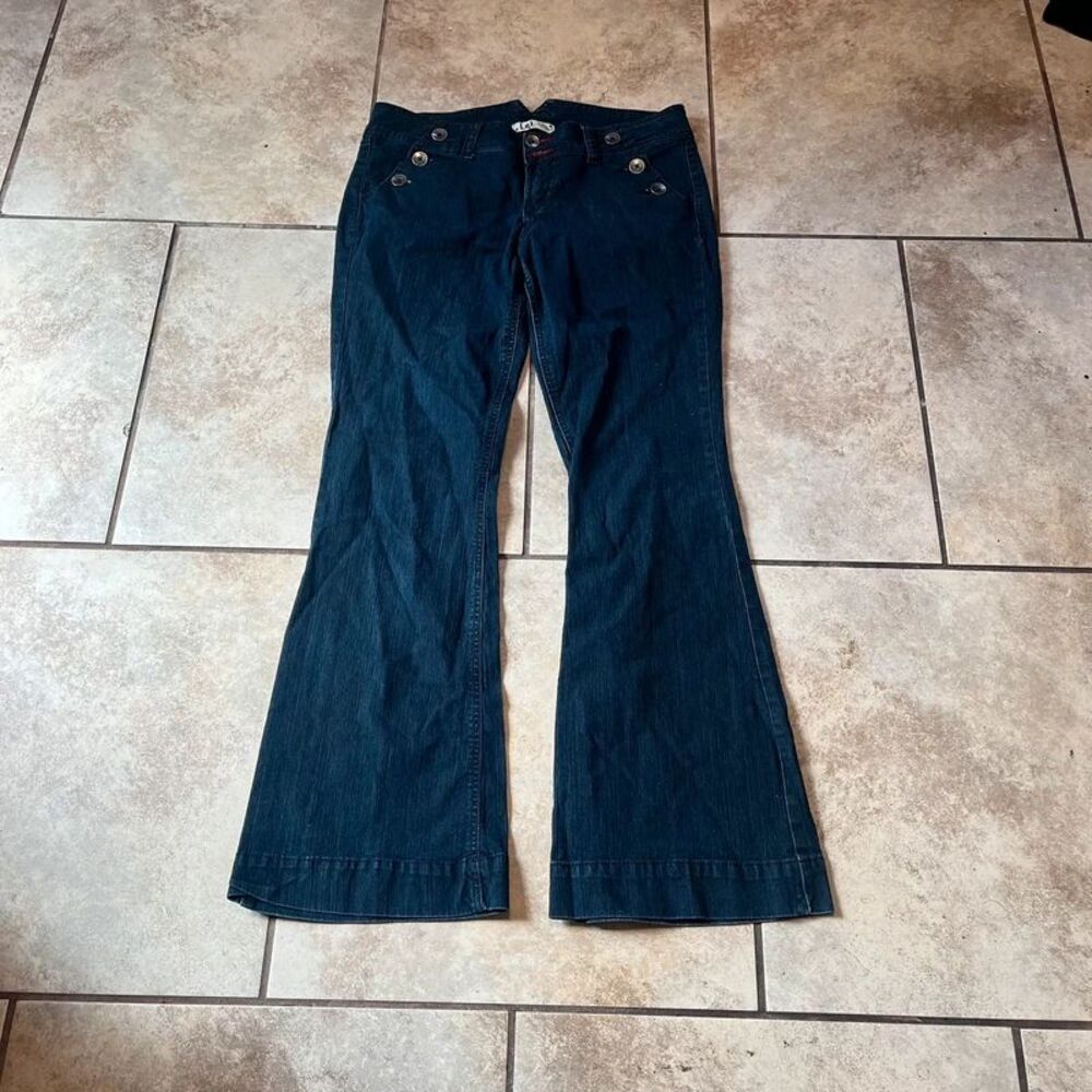 Y2K L.e.i Dark Wash Flap Pocket Flare Jeans size junior 11